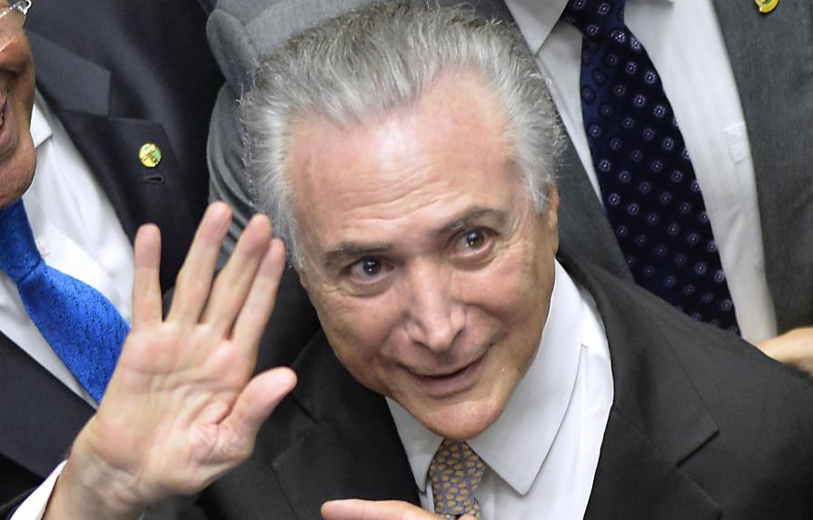 Michel Temer asume la presidencia de Brasil
