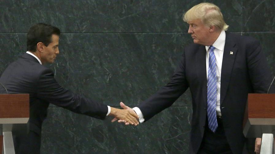 Polémica tras encuentro Trump-Peña Nieto por muro fronterizo 