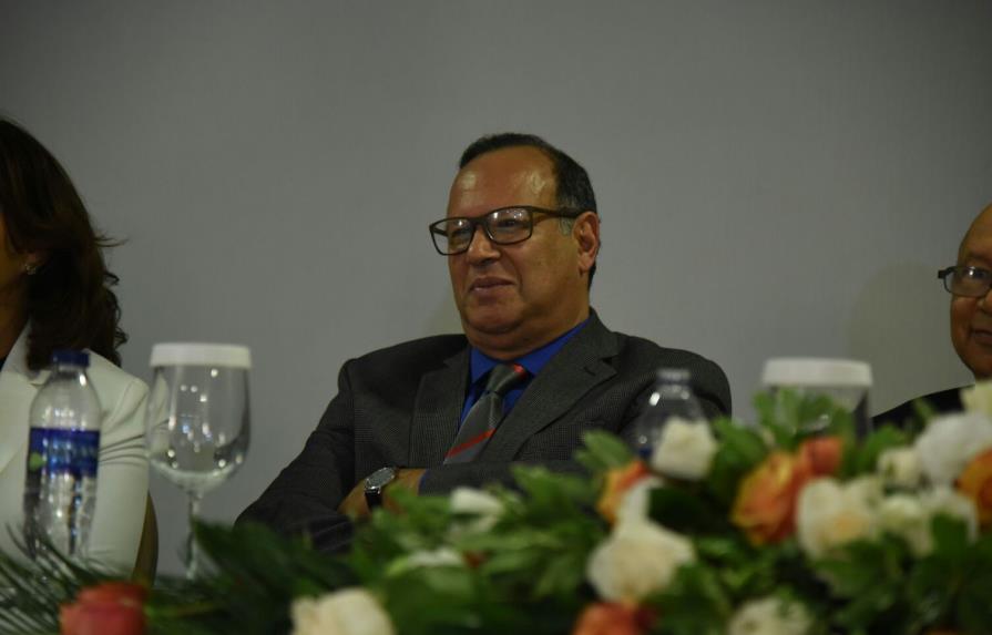 Monegro dice hay “buenas expectativas” respecto al diálogo con el CMD