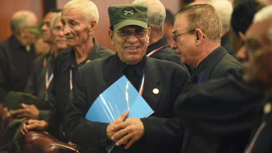 Constitucionalistas piden hacer valer sus derechos Constitucionalistas piden hacer valer sus derechos