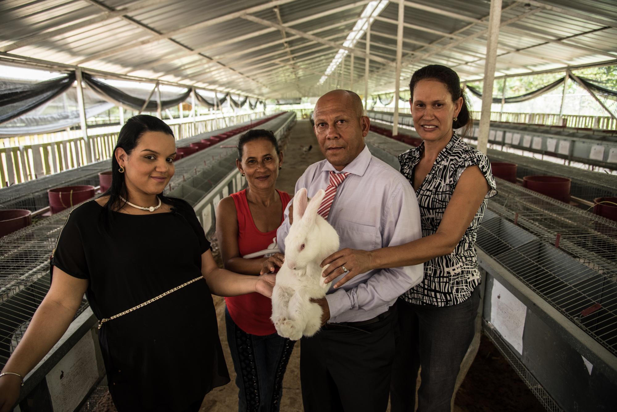 Dairy Guante, Juan Francisco Rodríguez, José Paulino y Angela Rodríguez.