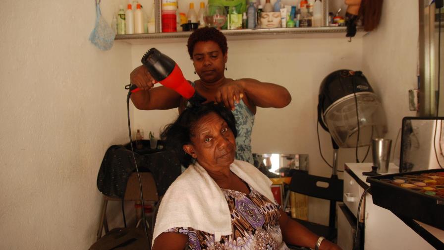 Según estudio, el 64.1% de prestatarios en microempresas son mujeres Según estudio, el 64.1% de prestatarios en microempresas son mujeres