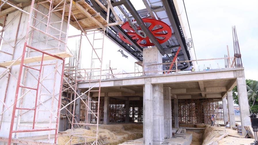 Avanzan los trabajos de construcción del teleférico de La Barquita Avanzan los trabajos de construcción del teleférico de La Barquita