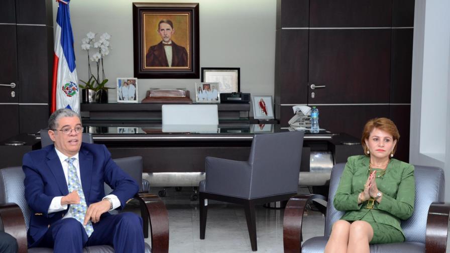 Amarante Baret pide a diputados aprobar ley del Ministerio de Interior