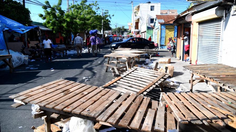 Carniceros de Santiago protestan por la suspensión de energía eléctrica Carniceros de Santiago protestan por la suspensión de energía eléctrica