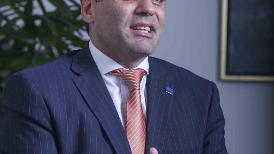 APAP presenta feria de vehículos con tasas fijas