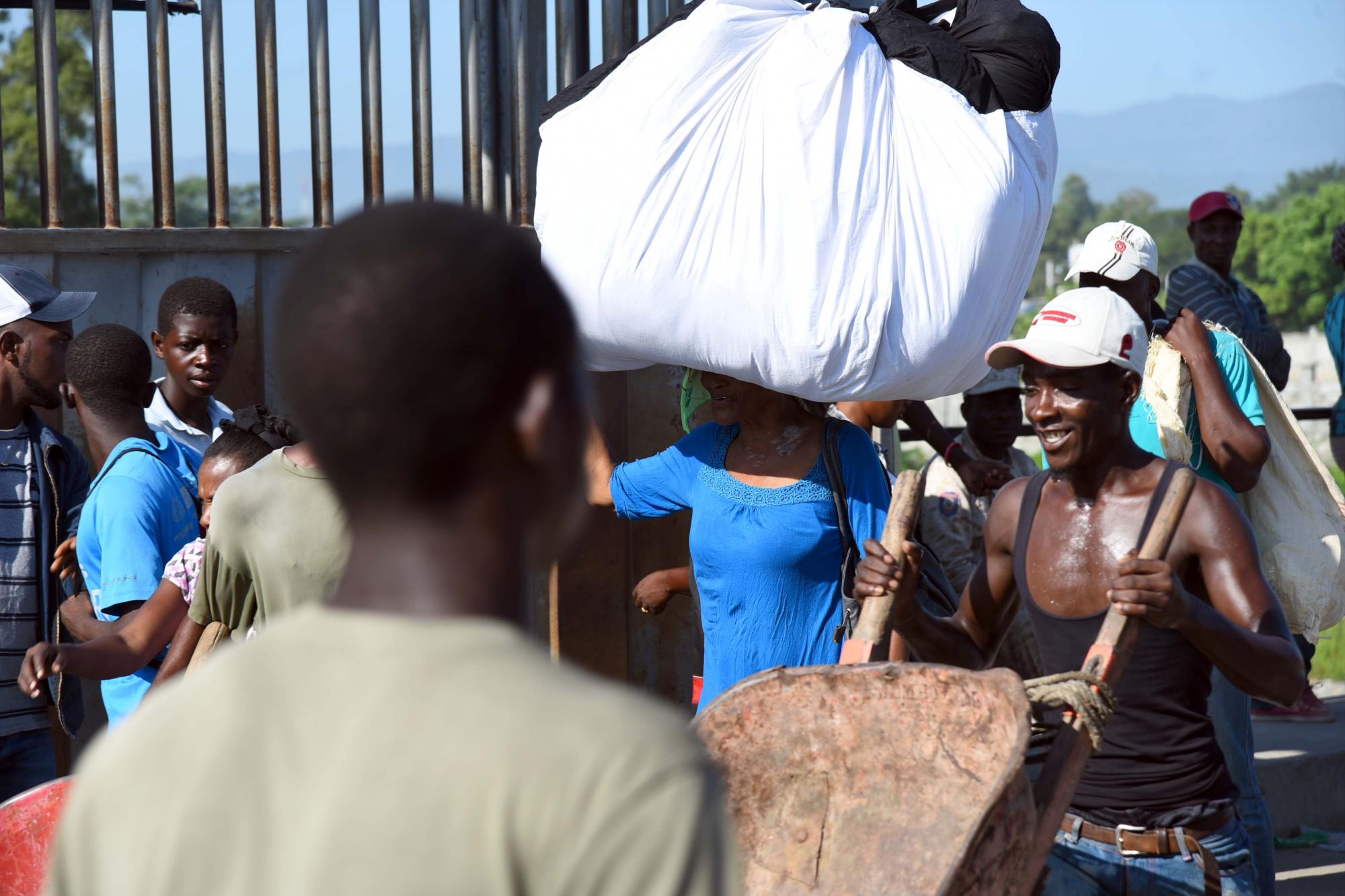 Desarrollo de mercado binacional en Dajabón.