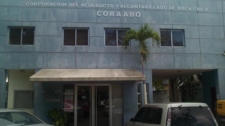 Advierten que someterán a la justicia a quienes perforen pozos sin permiso en Boca Chica