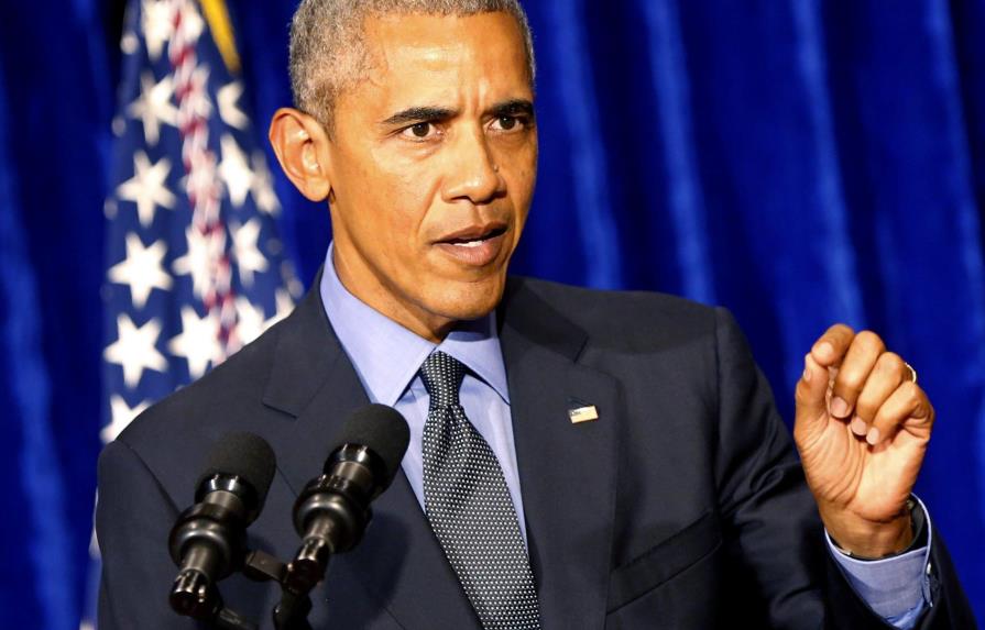Obama pide a EE.UU. que no ceda al miedo en víspera del aniversario del 11S