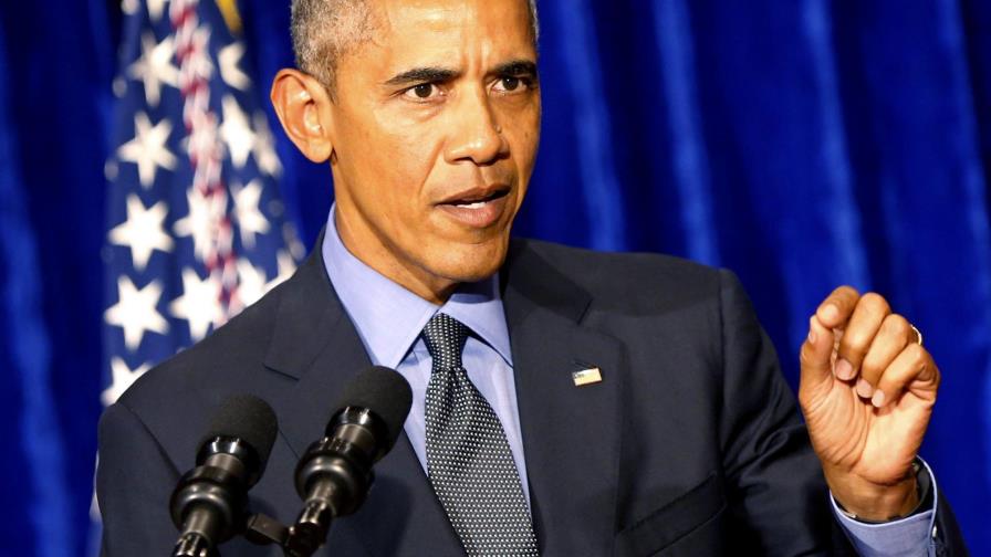 Obama pide a EE.UU. que no ceda al miedo en víspera del aniversario del 11S