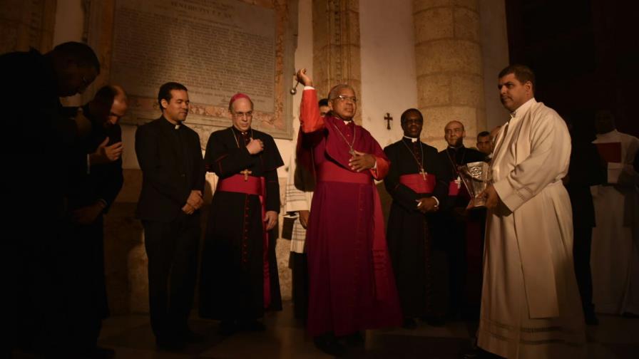 Nuevo arzobispo hizo nombramientos y ratificaciones al asumir su cargo Nuevo arzobispo hizo nombramientos y ratificaciones al asumir su cargo