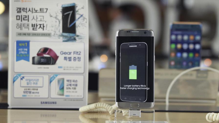 ¿Por qué el Departamento de Transporte de EE. UU. prohíbe volar con el Samsung Galaxy Note 7?