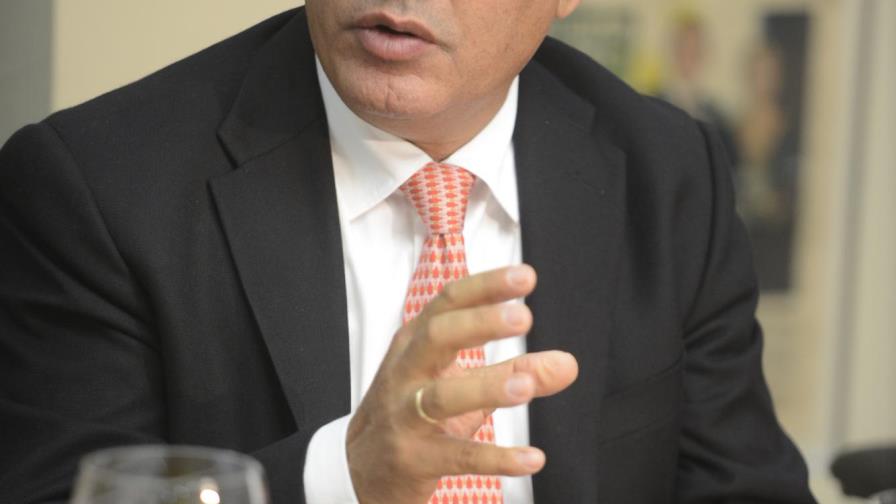 Sigue la escasez de dólares en mercado cambiario de RD