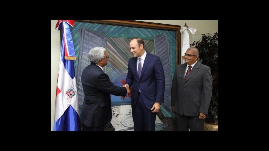 El presidente de Indotel anuncia objetivo de su gestión es transición de televisión a digital