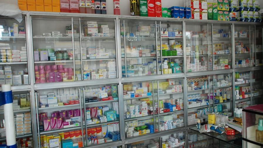 Industrias validan ajuste de RD$1,000 a tasa por registro sanitario de medicamentos Industrias validan ajuste de RD$1,000 a tasa por registro sanitario de medicamentos