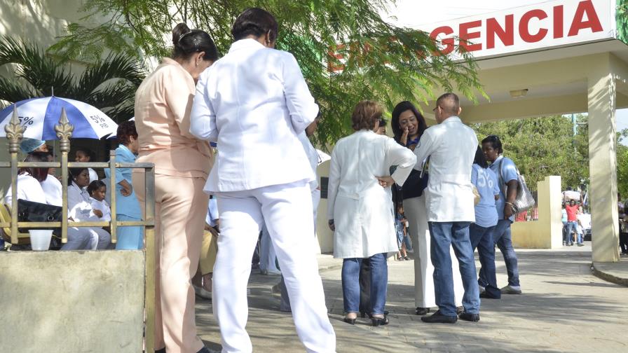 República Dominicana tiene escasez de médicos en distintas especialidades