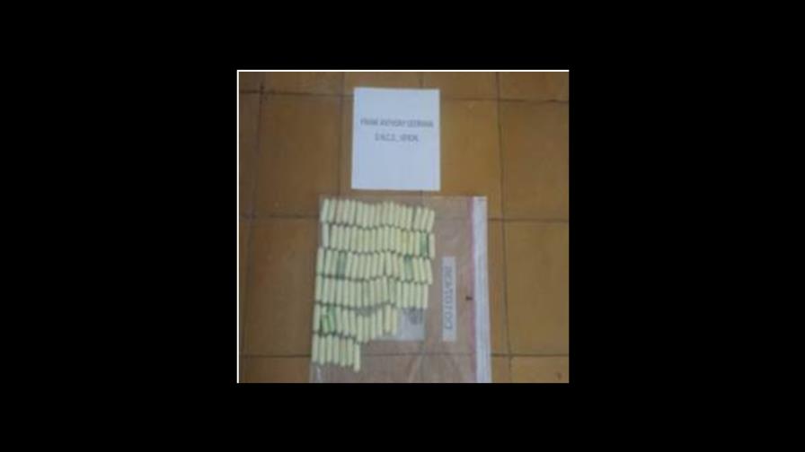 DNCD apresa dominicano y holandés que viajarían con drogas en el estómago 
