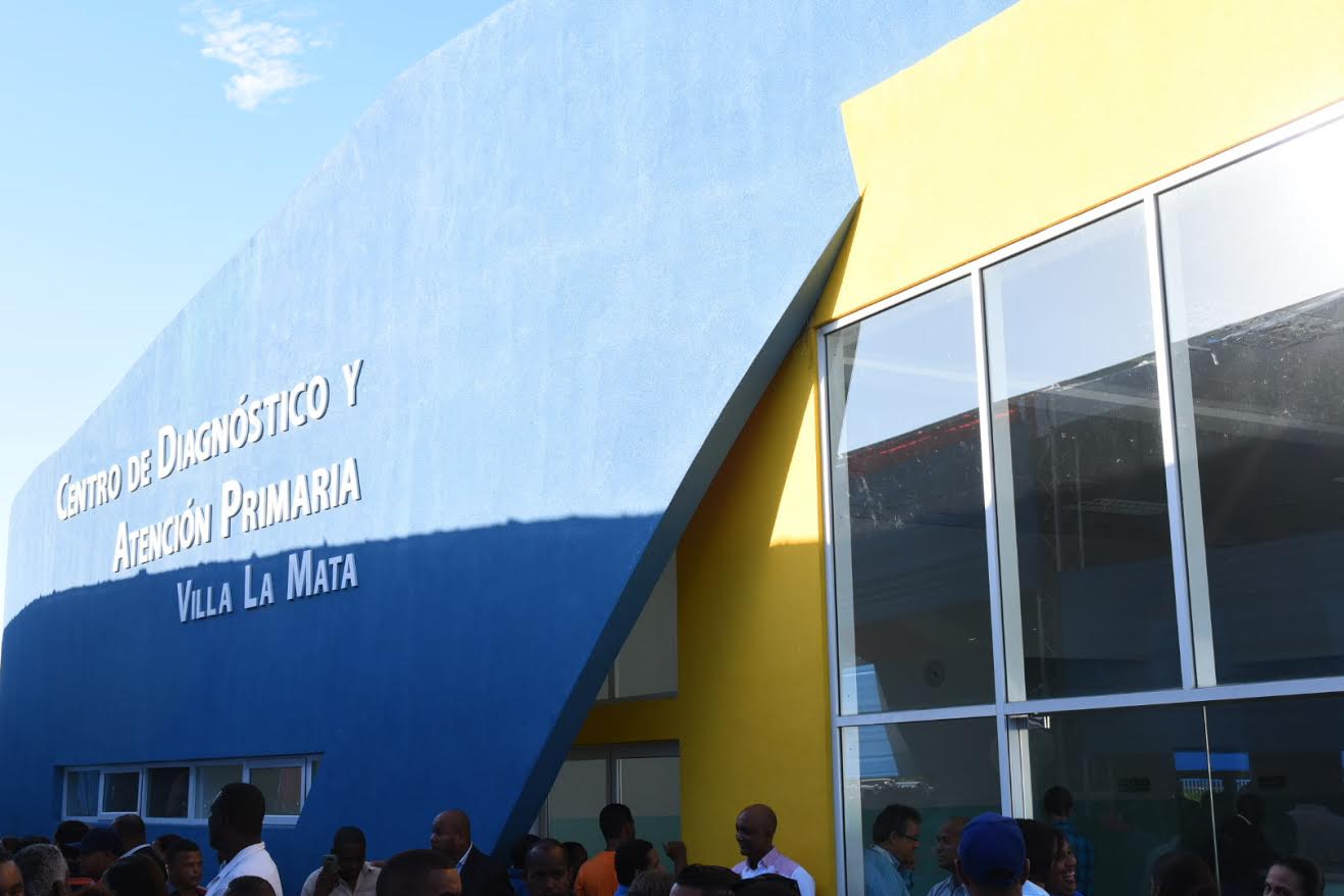 Fachada del centro de Diagnóstico y Atención Primaria.