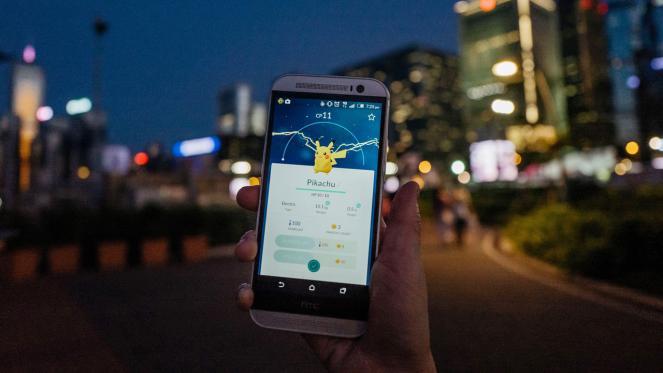 En Perú se multará con 116 dólares a quien juegue Pokémon Go en la noche
