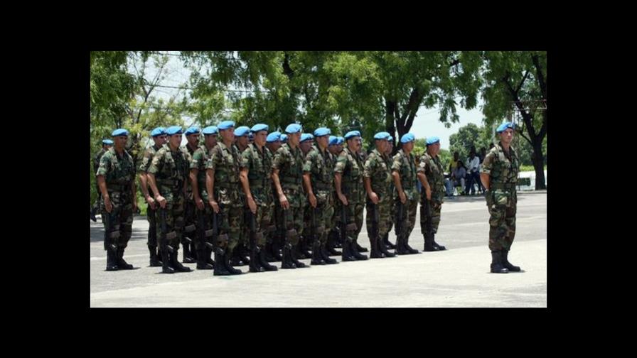 Chile retirará sus tropas de Haití en abril de 2017 después de 13 años