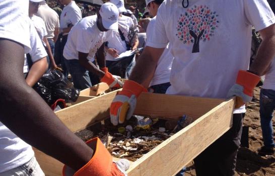 “Estamos destruyendo a quien nos da la vida”, dice ministro de Medio Ambiente