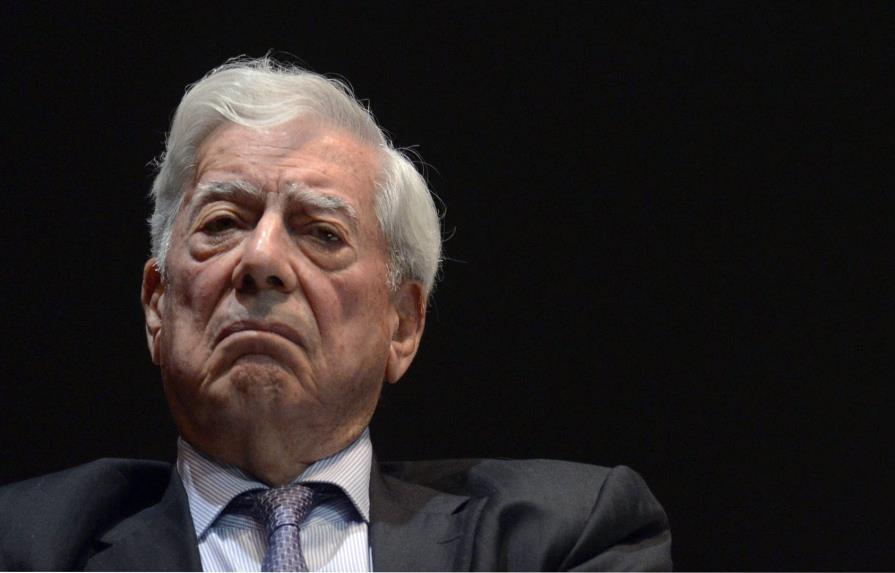 Fuerza Nacional Progresista se queja con Cultura por premio a Vargas Llosa
