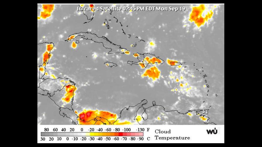 Onda tropical y vaguada generarán aguaceros en lo que resta del día y el martes Onda tropical y vaguada generarán aguaceros en lo que resta del día y el martes