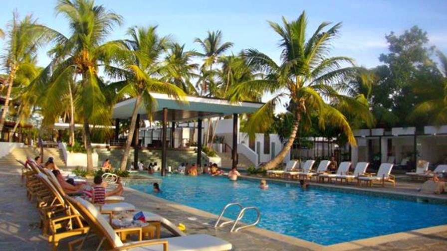 Hoteleros preocupados por retiro de verifones para pago en dólares Hoteleros preocupados por retiro de verifones para pago en dólares