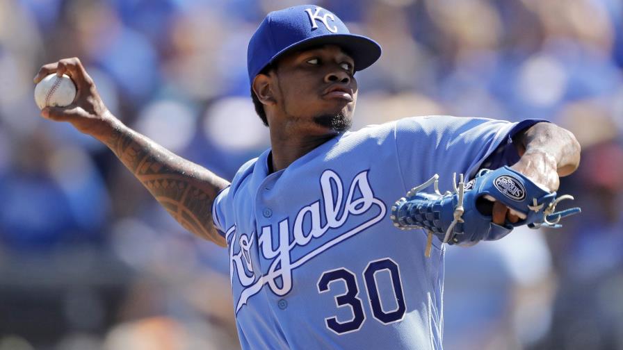 Yordano Ventura lanzó juego completo; primera vez en su carrera 
