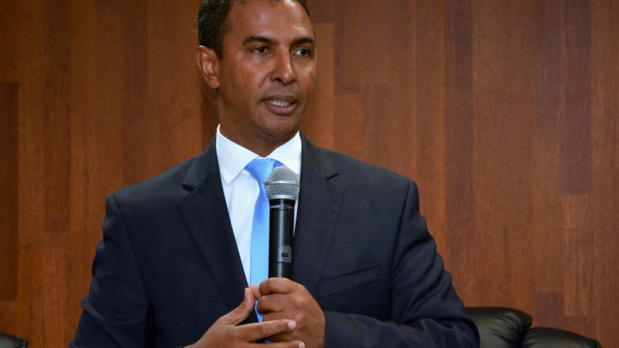 Domingo Contreras asume dirección de Programas Especiales de la Presidencia