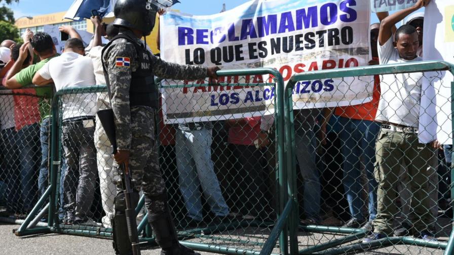 Familia vuelve a reclamar frente al Congreso que la Barrick le pague terrenos 