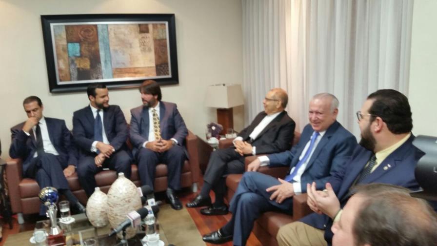 Plantean ampliar el plazo para elegir miembros de la Junta Central Electoral