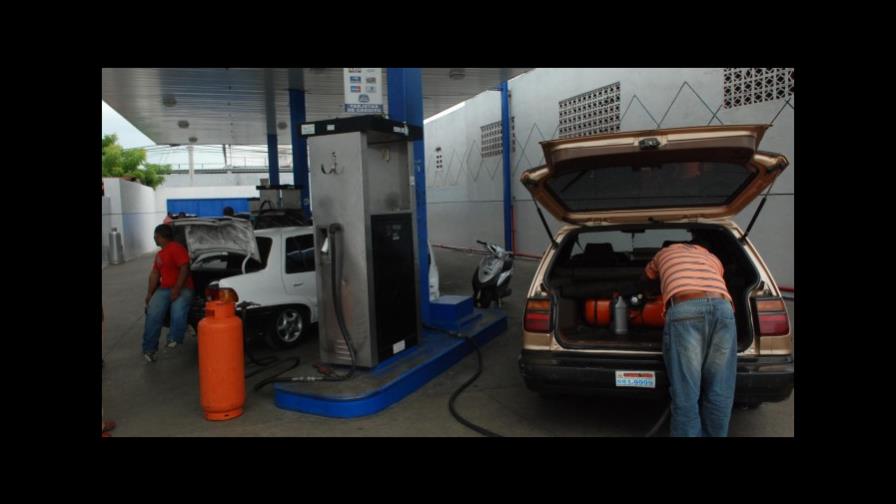 Ministro de Industria y Comercio otorga prórrogas para adecuar plantas de gas Ministro de Industria y Comercio otorga prórrogas para adecuar plantas de gas