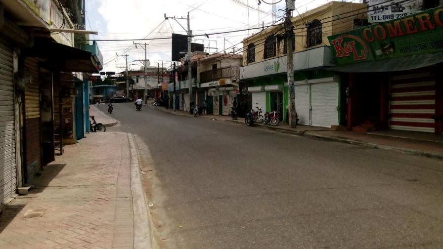 Se cumple paro en demanda de obras en Los Alcarrizos 