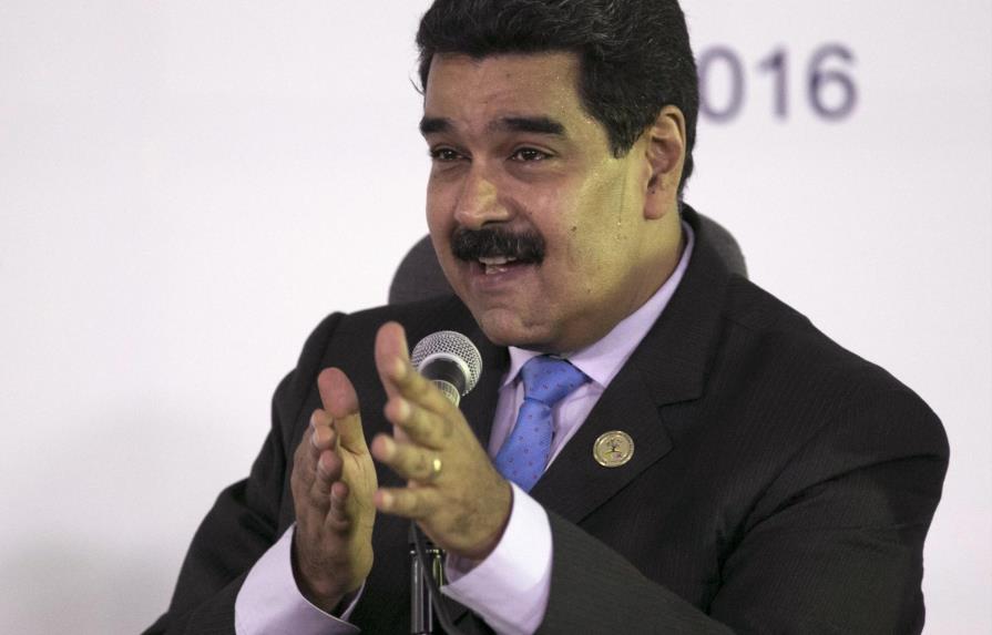 Poder electoral descarta referendo revocatorio contra Maduro en 2016