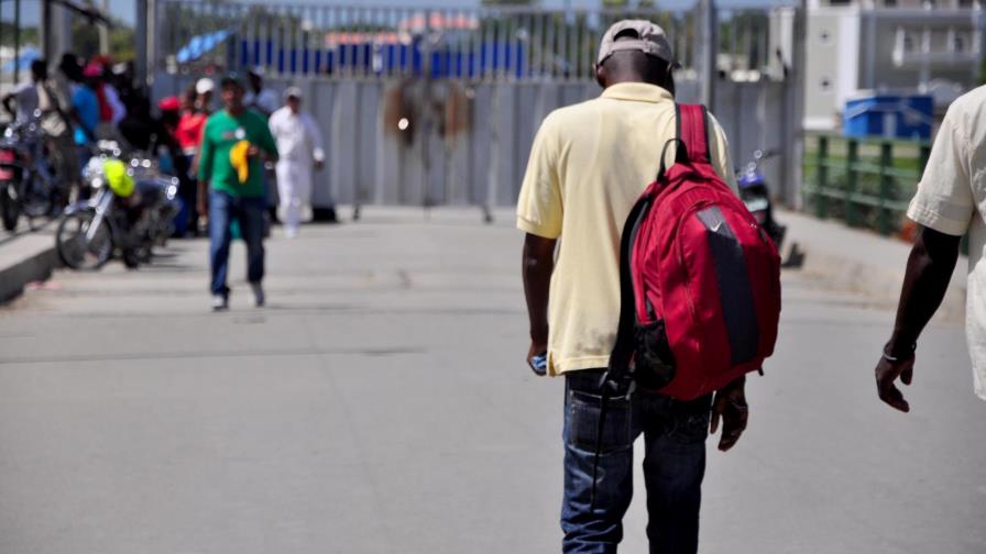  EEUU reanuda deportaciones de haitianos, interrumpidas tras el terremoto