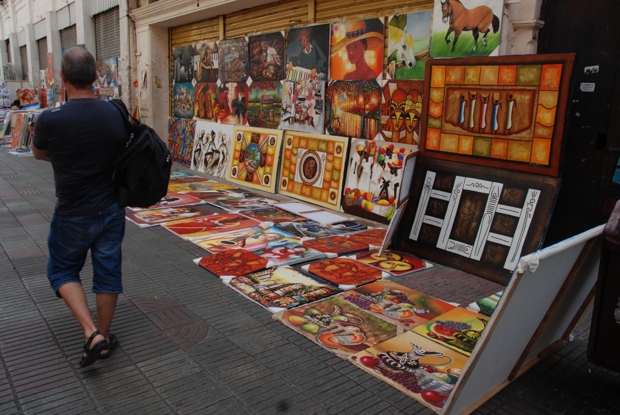 Venta de cuadros en El Conde