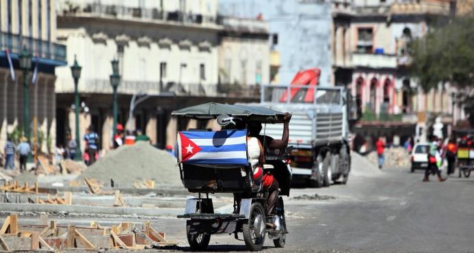 Empresas de EEUU deben aprovechar apertura en Cuba, pese a “vacío jurídico”