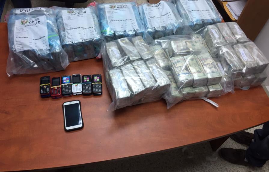 Dirección de Drogas decomisa 29 kilos de cocaína y 410 mil dólares en Jimaní