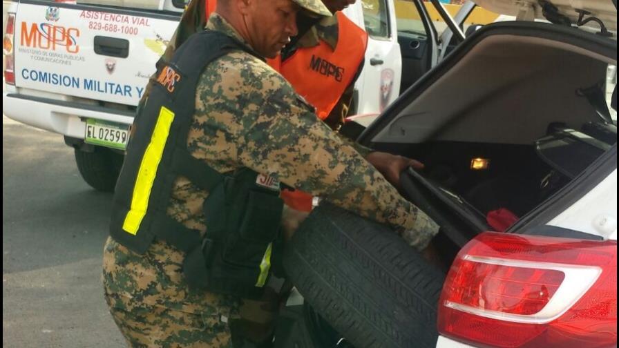 Obras Públicas asistió más de mil conductores en operativo el Día de las Mercedes