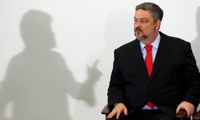 Detienen otro influyente exministro de Lula y Rousseff por el caso Petrobras