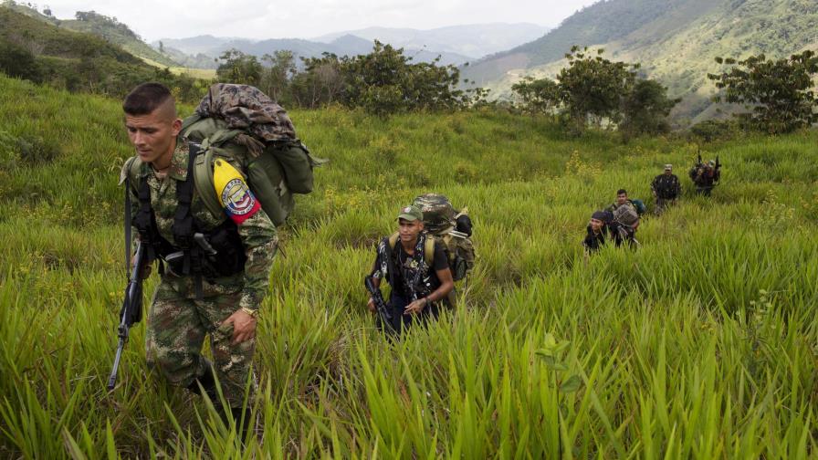 UE decide suspender a FARC de lista de grupos terroristas por acuerdo de paz