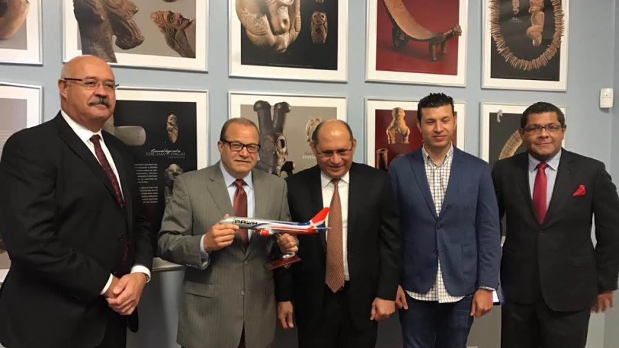 Pawa resalta esfuerzos del embajador dominicano en Estados Unidos