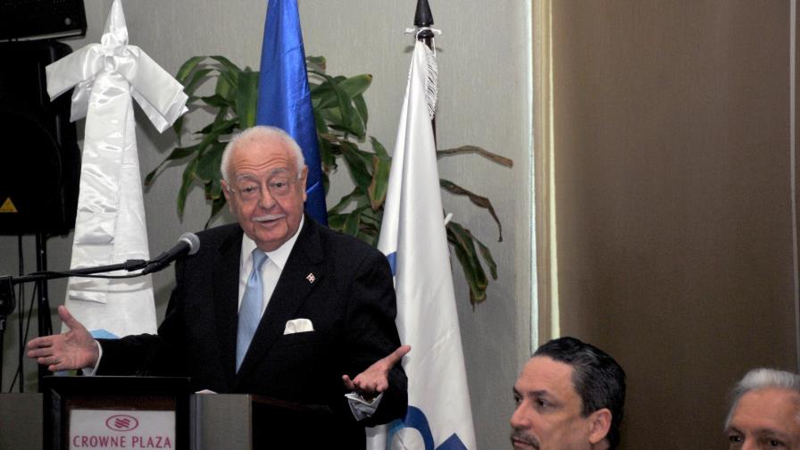 Isa Conde advierte sector energía renovable podría ser arrabalizado Isa Conde advierte sector energía renovable podría ser arrabalizado