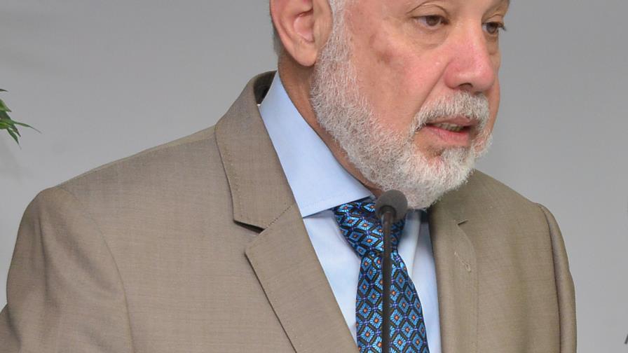 “Estoy de acuerdo que se cierre al que no pague impuestos” “Estoy de acuerdo que se cierre al que no pague impuestos”