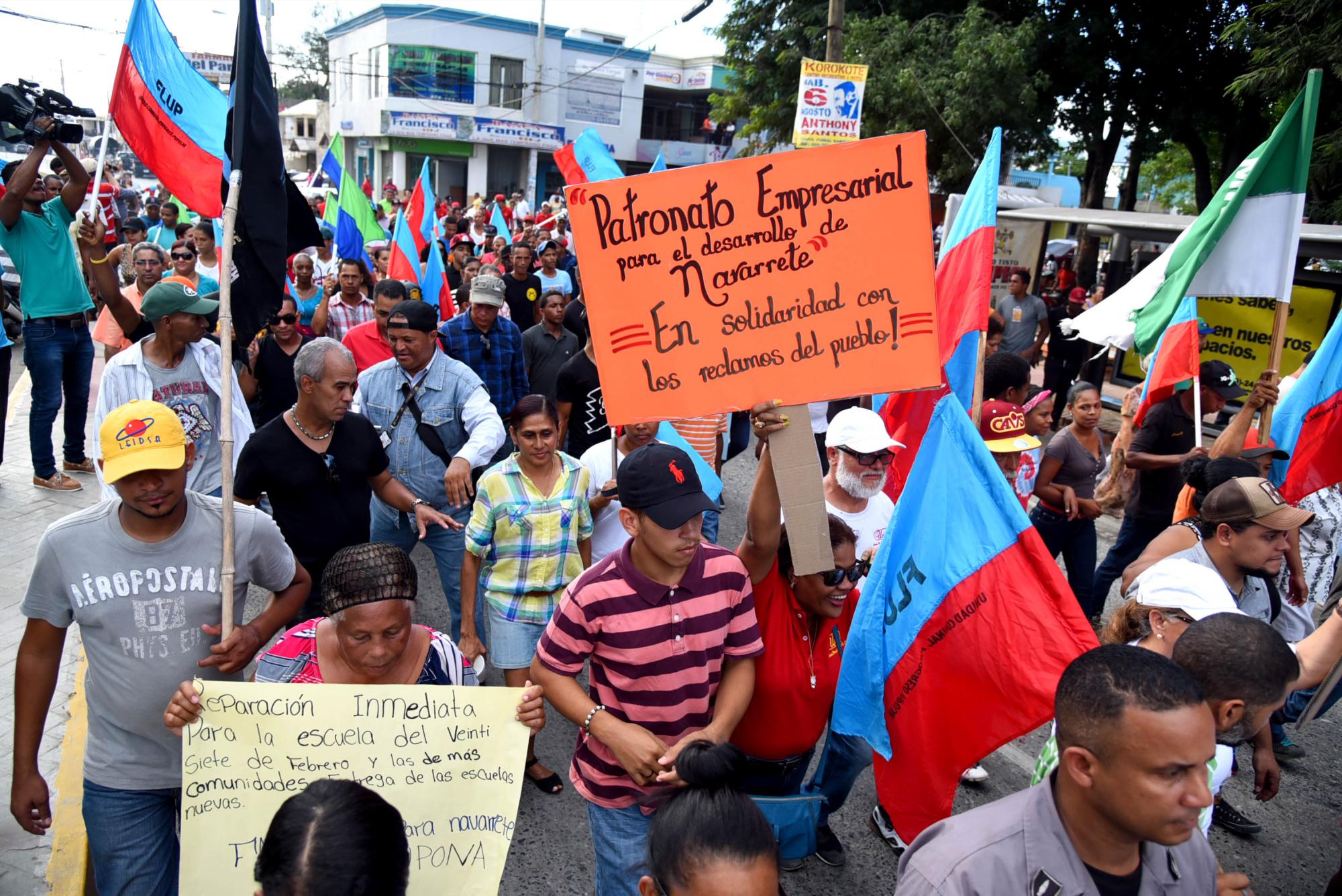 Caminata por las principales calles.