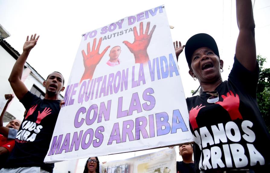 Santiago: marchan para pedir justicia por joven presuntamente ultimado por la Policía