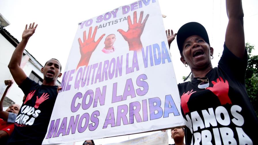 Santiago: marchan para pedir justicia por joven presuntamente ultimado por la Policía