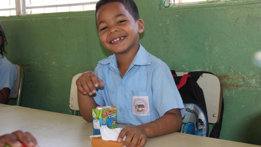 Demandan más consumo de leche escolar, al conmemorarse hoy su día mundial