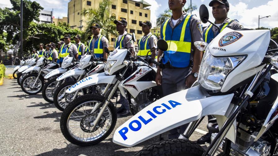 Expectativa en las filas policiales por el anuncio de un aumento salarial